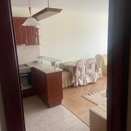 Апартамент Pomorie Apartment